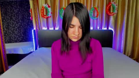 Kira online show from 04.20.26