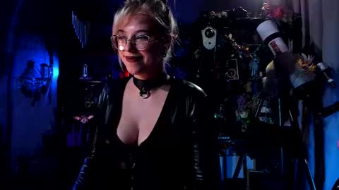 Goddess of two strapons  - Mr. long Don Mr. Pinky online show from 02.24.25