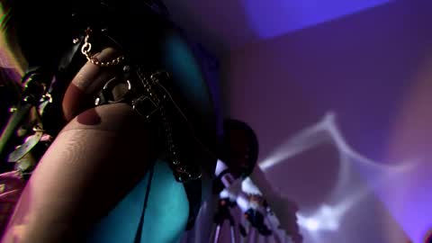 Goddess of two strapons  - Mr. long Don Mr. Pinky online show from 11.24.25