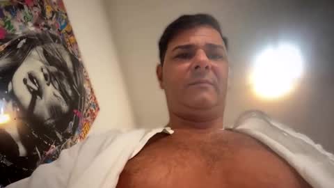 Witebull online show from 04.19.26