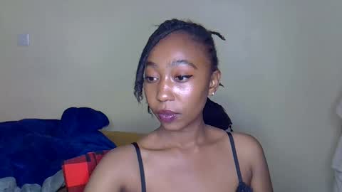 girlie o online show from 01.10.25