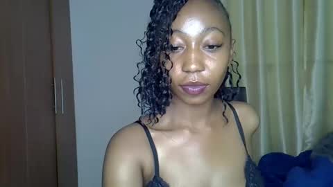 girlie o online show from 02.26.25