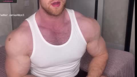 Snapshot of wlademarbergs chatting on 10.25.25 Wlademar online show from 10.25.25