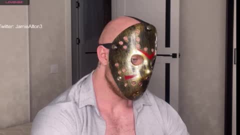 Snapshot of wlademarbergs chatting on 10.31.25 Wlademar online show from 10.31.25