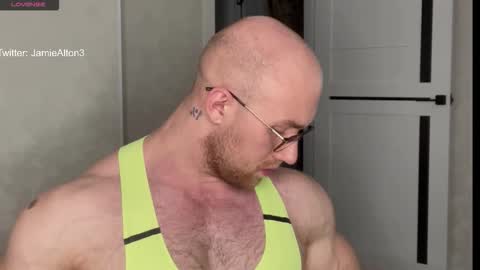 Snapshot of wlademarbergs chatting on 11.04.25 Wlademar online show from 11.04.25