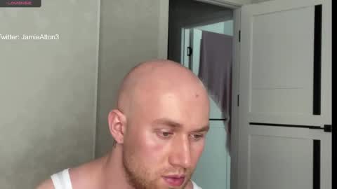 Snapshot of wlademarbergs chatting on 11.13.25 Wlademar online show from 11.13.25