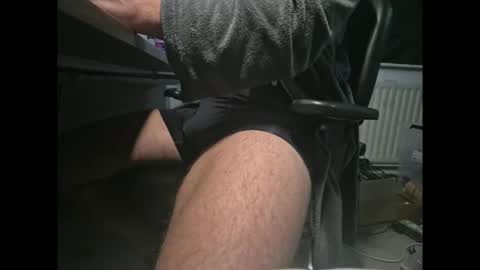 wnhz27 online show from 11.30.25