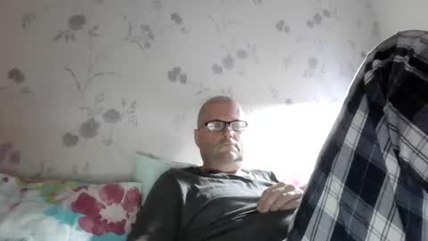 Snapshot of wobble444 chatting on 07.27.26 wobble444 online show from 07.27.26