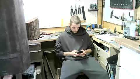 wolf021221 online show from 11.02.25