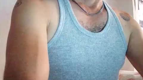 Snapshot of wolfofsea chatting on 10.04.25 Luis online show from 10.04.25