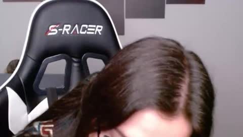 Alex online show from 04.21.26