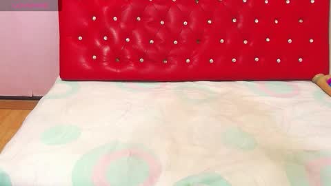   online show from 11.09.25