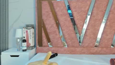 wonderkloe_ online show from 02.27.26