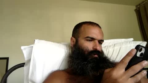 woof_wolf37 online show from 09.15.25