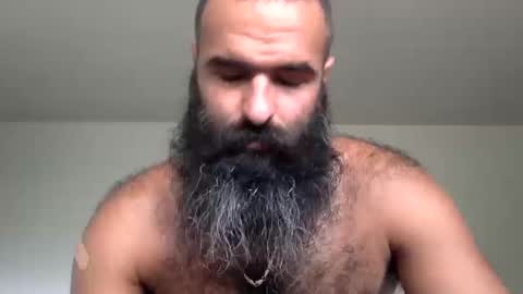 woof_wolf37 online show from 10.13.25