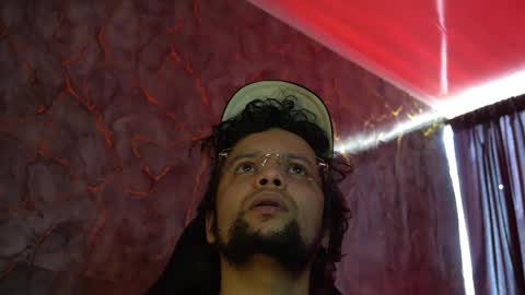 Woondeer online show from 02.14.26