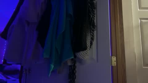 cum4me online show from 04.15.26