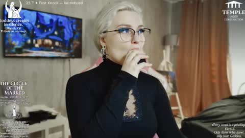 Goddess Sophy online show from 10.17.25