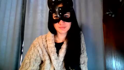 wow_dream_girl_ online show from 10.29.25