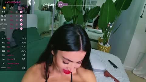 Snapshot of wow_eva_wow chatting on 12.19.24 Eva online show from 12.19.24