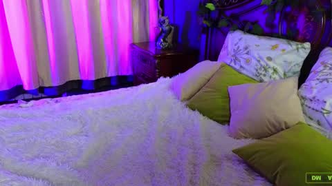 Evelin online show from 04.18.26