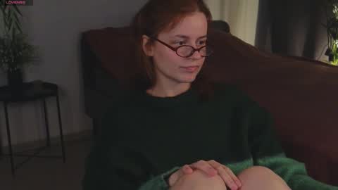 Snapshot of wow_luvng chatting on 09.17.25 Rebecy online show from 09.17.25