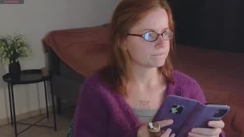 Snapshot of wow_luvng chatting on 10.01.25 Rebecy online show from 10.01.25
