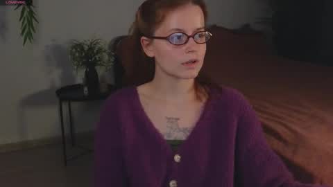 Snapshot of wow_luvng chatting on 10.07.25 Rebecy online show from 10.07.25