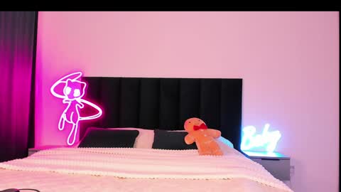 Emi online show from 12.30.24