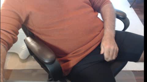 Snapshot of wsteel66 chatting on 01.06.25 Wsteel66 online show from 01.06.25