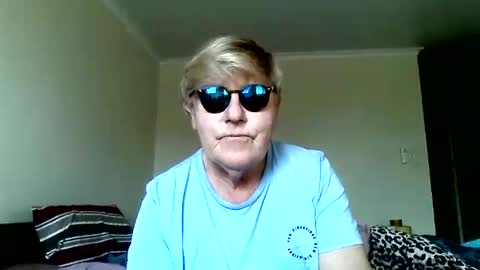 Snapshot of wwwwio chatting on 06.08.26 wwwwio online show from 06.08.26