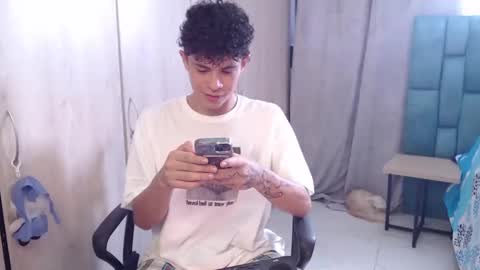 wyatt online show from 01.12.25