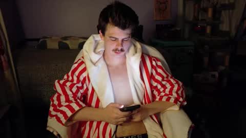 Wyatt online show from 11.04.25