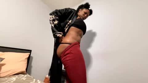 Wynter Heat online show from 02.04.25