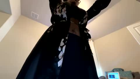 Wynter Heat online show from 10.03.25