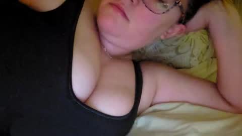 Snapshot of x_dreamgirl_x chatting on 07.17.26 Mariah online show from 07.17.26
