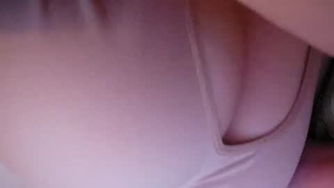 Snapshot of x_dreamgirl_x chatting on 07.23.26 Mariah online show from 07.23.26