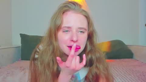 Snapshot of x_jesse_x chatting on 12.17.25 Jesse online show from 12.17.25