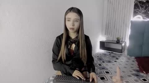 Snapshot of x_jules_ chatting on 10.10.25 x_jules_ online show from 10.10.25