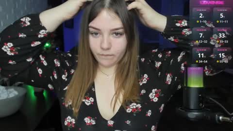 Snapshot of x_nirvana_x chatting on 01.12.25 LOVE NERDS ONLY online show from 01.12.25