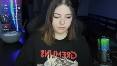 Snapshot of x_nirvana_x chatting on 11.27.25 LOVE NERDS ONLY online show from 11.27.25