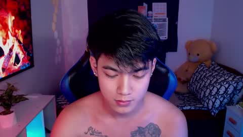 Snapshot of xaldrian_destroyer chatting on 12.14.24 Prince Aldrian online show from 12.14.24