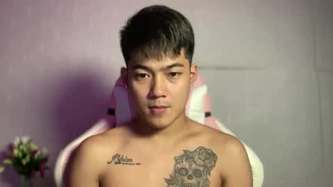 Snapshot of xaldrian_destroyer chatting on 10.02.25 Prince Aldrian online show from 10.02.25