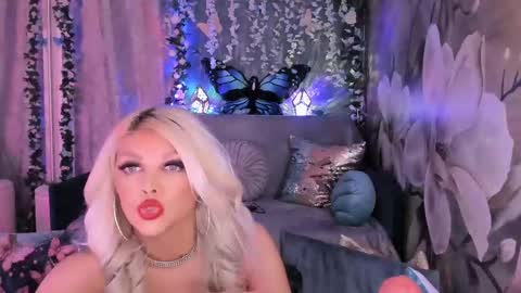 sooo hey im Sperm Mystik from Fuckistan i want you full my all holes bcs i have penis fever online show from 02.11.25