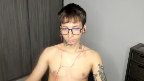Snapshot of xamyu chatting on 06.14.26 Xam online show from 06.14.26