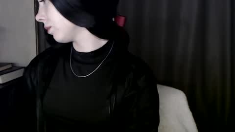 xan_ex online show from 11.04.25