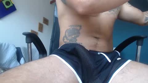 Snapshot of xander_bigcock chatting on 01.15.25 Daniel online show from 01.15.25