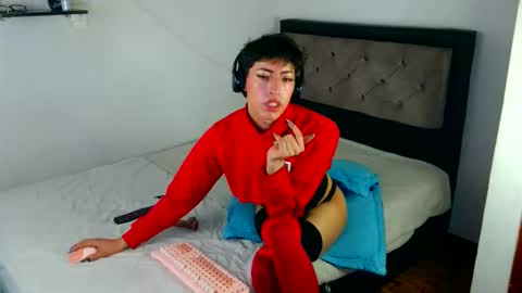 Snapshot of xangel__dustx chatting on 01.16.26 xangel__dustx online show from 01.16.26