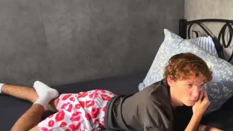 Snapshot of xavier_200 chatting on 10.06.25 Xavier PVT open online show from 10.06.25