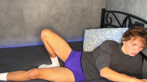 Snapshot of xavier_200 chatting on 11.17.25 Xavier PVT open online show from 11.17.25